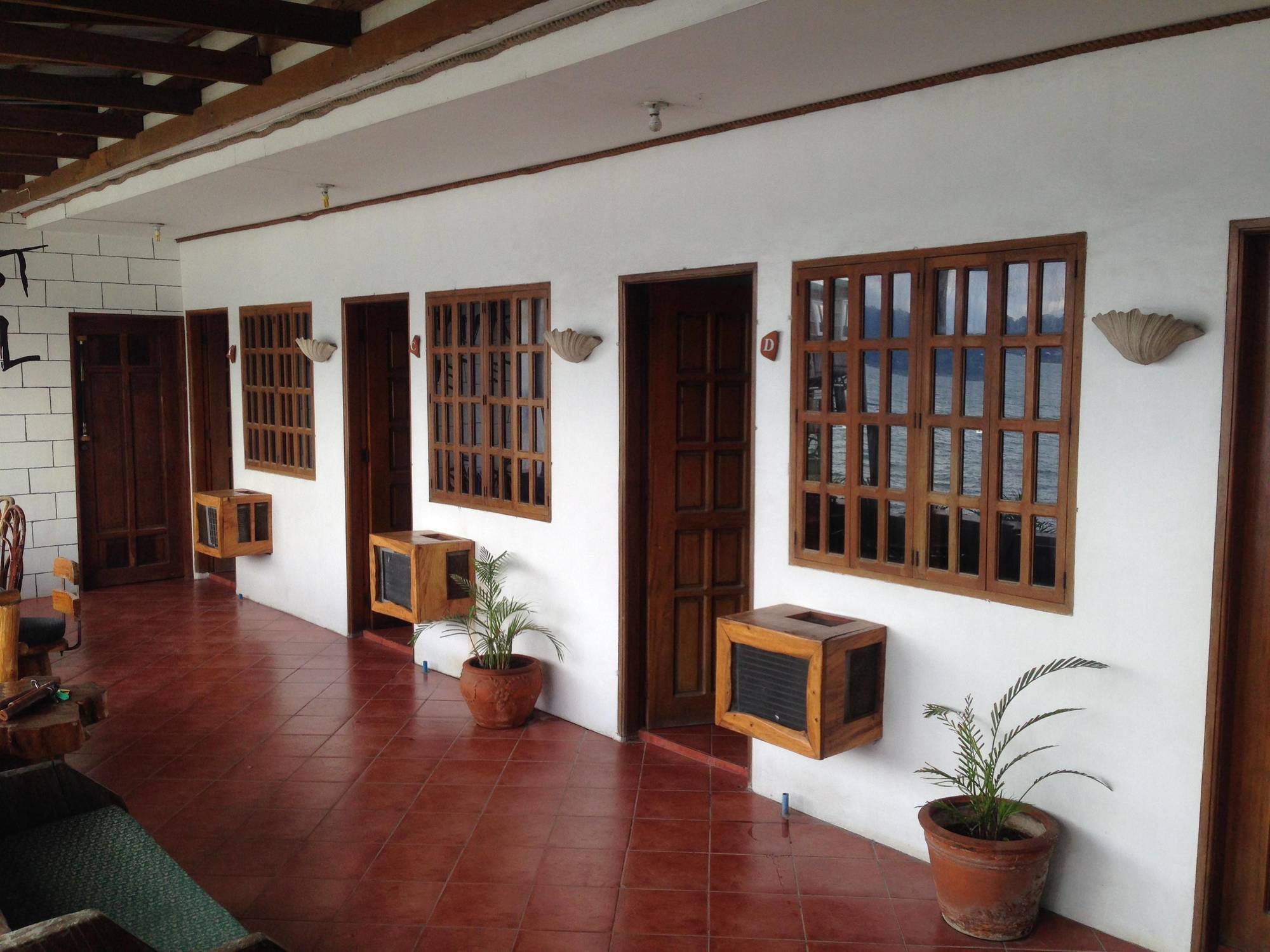 Harleys Hotel Olongapo Dış mekan fotoğraf