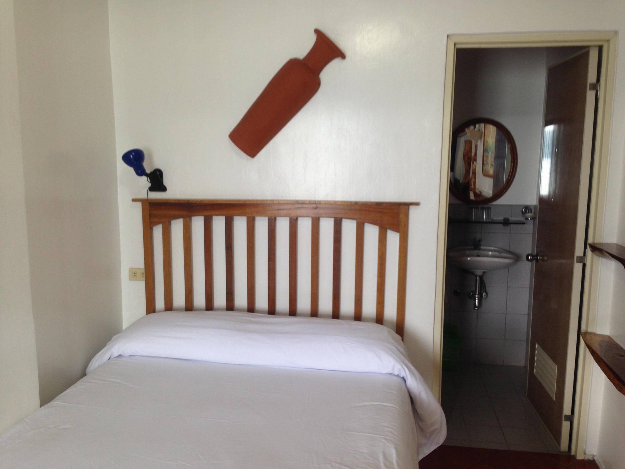 Harleys Hotel Olongapo Dış mekan fotoğraf